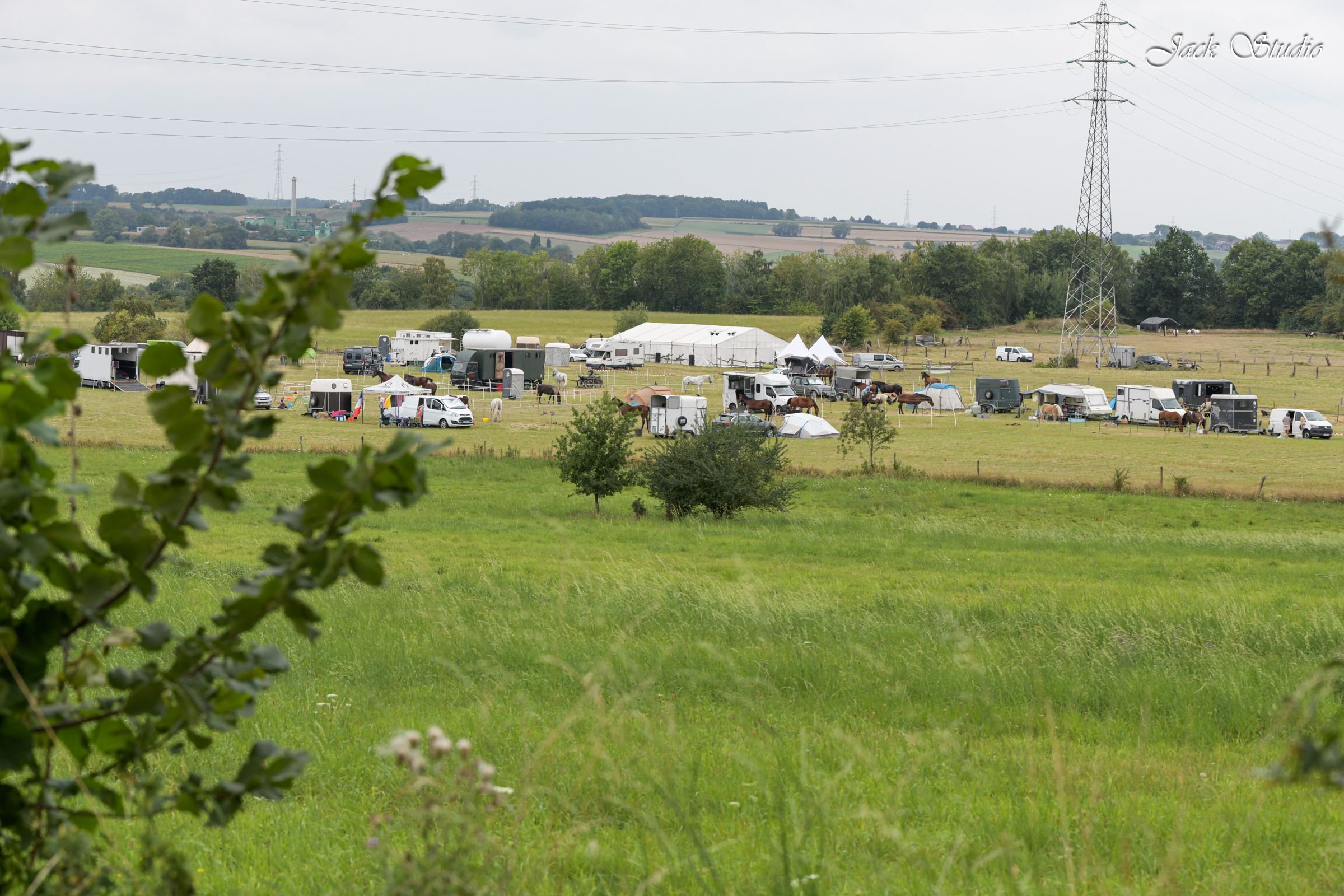 Le camp et les services de l'EquiRencontre